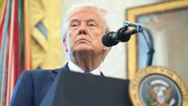 手机炒股软件推荐 特朗普签行政令推动AI进课堂